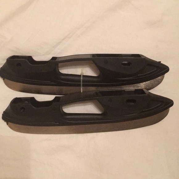 COPY - Frozen Ice and Roller Skates (2 in 1) - Picture 6 of 6